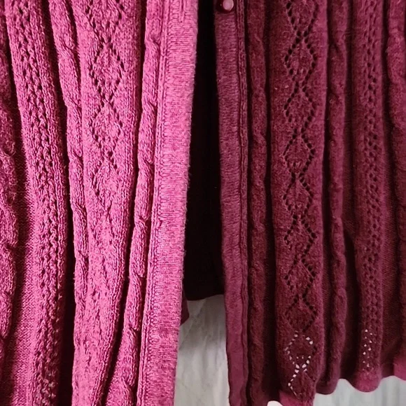 Croft&Barrow Size M womens Sweater 1/4 Button Up EUC. (24) - Picture 4 of 6